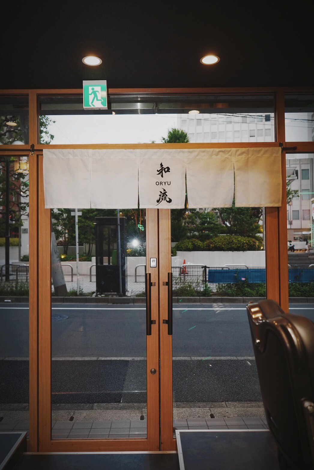 昼間の外観